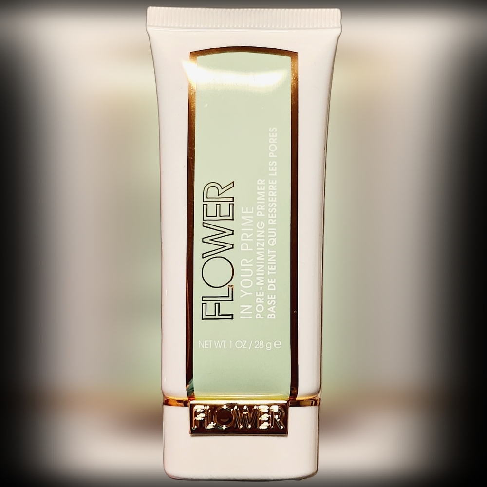 NWT FLOWER COSMETICS IN YOUR PRIME PR5 GRUNDIERUNG GREEN!